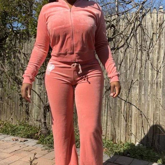 Juicy Couture Tracksuit Set - Picture 1 of 10